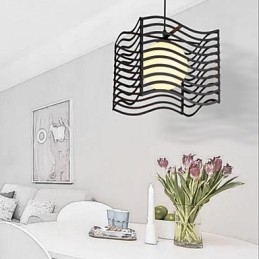 Moderne, Samtidskunstnerisk Metallpendellampe
