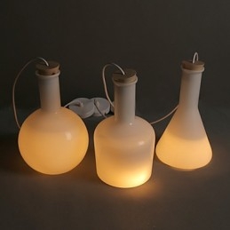 Moderne Og Kontraktsfestet Kreativ Magisk Hvit Glassflaskelinje Droplight