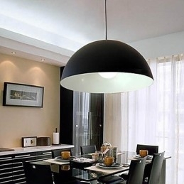 Moderne, Samtidskunstnerisk Metallpendellampe