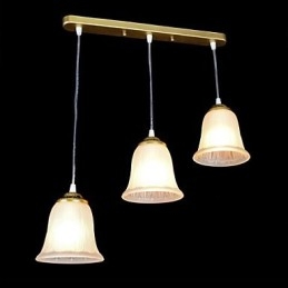 Bronse Anheng Med Tre Lys Mønster Glassskjerm Europeisk Retro Klassisk