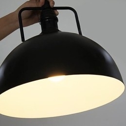 Rustikk Hyttemaleri I Metall Med Taklampe