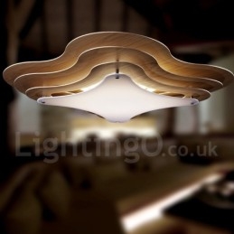 Innfelt Lampe I Tre