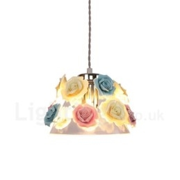 Flerfarget Blomstermakro-Taklampe Med Glassskjerm