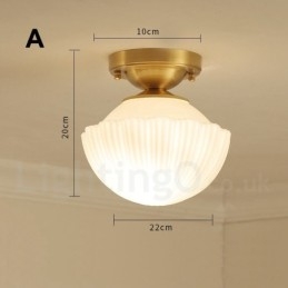 Rustikk Nordisk Stil I Ren Messing Med Innfelt Taklampe Og Glassskjerm