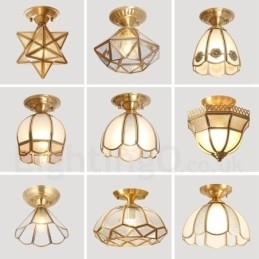 Rustikk Taklampe I Nordisk Stil I Ren Messing Med Glassskjerm