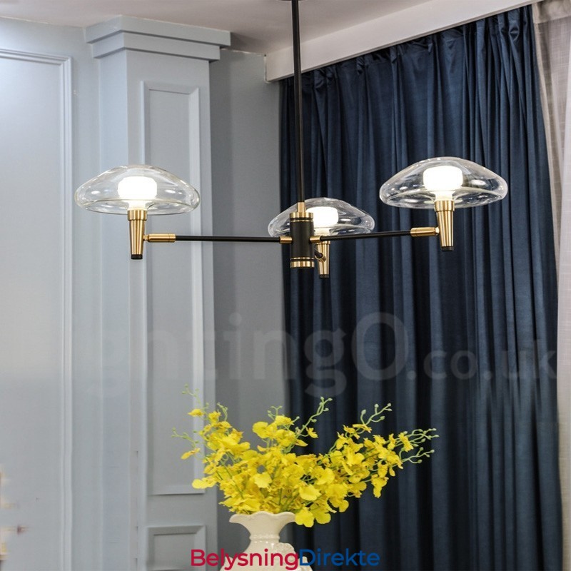 3-Lys Mini-Stil Opplyst Lysekrone Med Galvanisert Malt Finish Og Glassskjermer