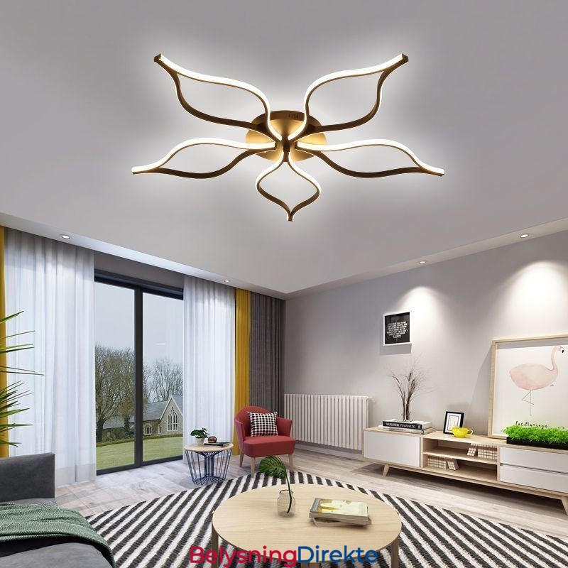 Minimalistisk Taklampe Med Fem Blader Og Blomstermotiv I Innfelt Form