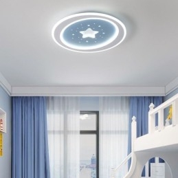 Taklampe Med Stjernemotiv Og Innfelt Taklampe
