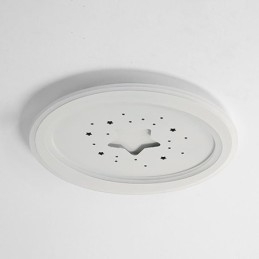 Taklampe Med Stjernemotiv Og Innfelt Taklampe