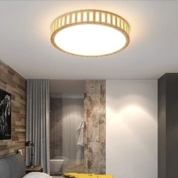 Japansk Lampe I Tre I Taket