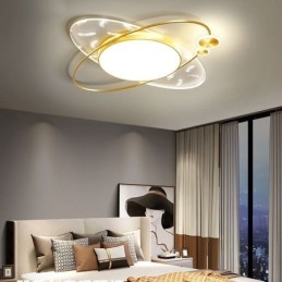 Moderne Taklampe Med Innfelt Montering Og Planetform