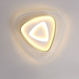 Taklampe Med Innfelt Trekantet Taklampe