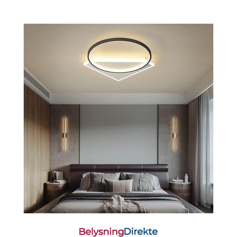Moderne Taklampe Med Innfelt Montering