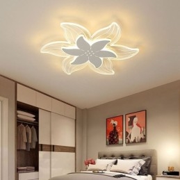 Elegant Blomsterlampe Med Innfelt Takmontering Unik Dekorativ Belysning