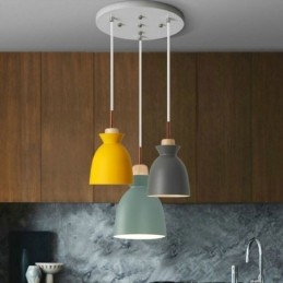 Nordisk Enkel Macaron-Anhengslampe I Jern Arti Med Tre Lys