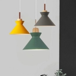 Nordisk Macaron Island 3-Lys Pendellampe Enkel Jern Arti Tre Lys