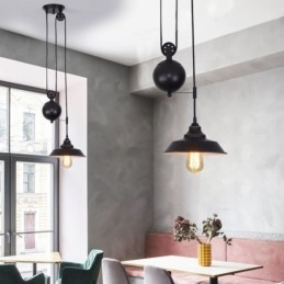 Industriell Gårdshus-Pendellampe Med Triss, Uttrekkbar Design, Justerbar Høyde