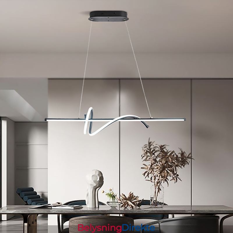 Minimalistisk Taklampe Med Kort Omslag