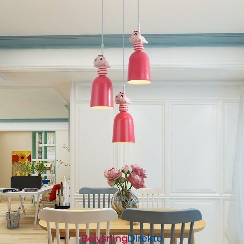 Moderne Pendellampe I Smijern, Rosa Harpiks, Taklampe I Piggy-Stil