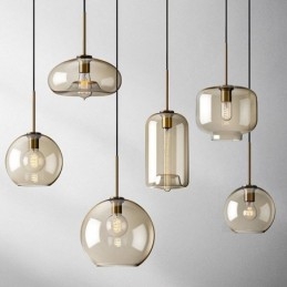 Minimalistisk Dekorativ Glasslampe I Konjakkfarget Glass