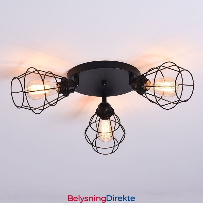 Industriell Taklampe Med Innfelt Tak Og 3 Lys