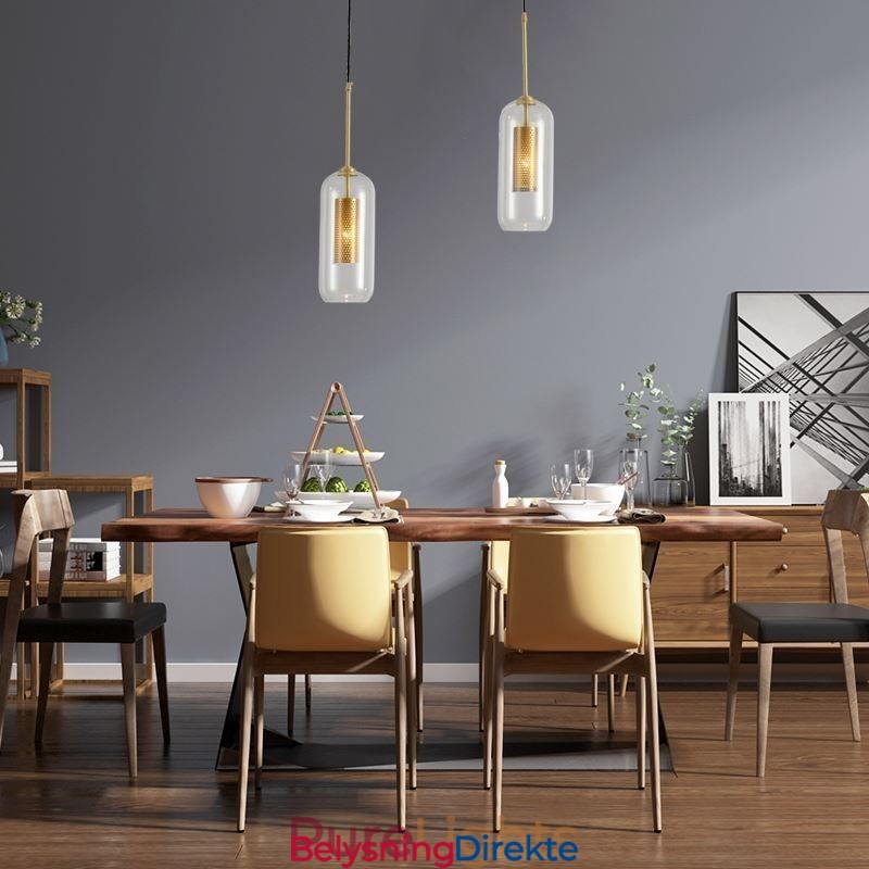 Nordisk Pendellampe I Klart Glass Unik, Innvendig, Hul Pendellampe I Messing