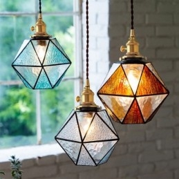 Geometrisk Farget Glass Pendellampe I Gårdshusstil