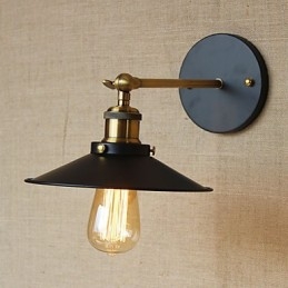 Retro Minimalistisk Industriell Villa Foran Kirkegangen Paraply Svart Kjole Dekorert Vegg