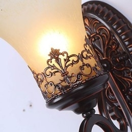 Europeisk Type Restaurering Av Gamle Metoder Smijerns Soveromsvegglampe I Glass
