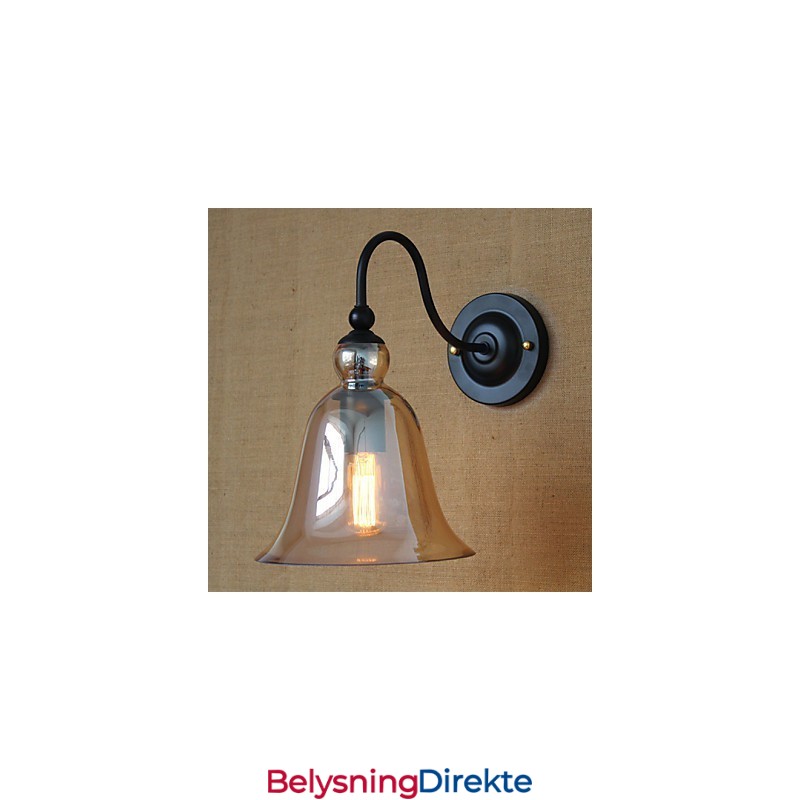 Amerikansk Landlig Minimalistisk Stue I Gangdekorert Glassvegglampe