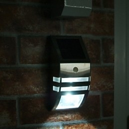Solcelledrevet Hvit Vegglampe Med Pir-Bevegelsessensor
