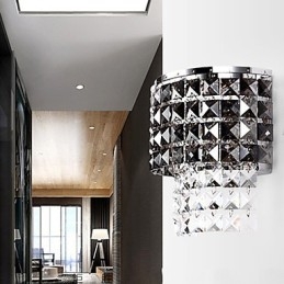 Moderne Vegglampe Med Stoffskjerm I Metallplate I Krystallstil