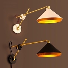 Landlig Industriell Vind Gjenoppretter Gamle Måter Smijerns Vippearm Foldet Vegglampe
