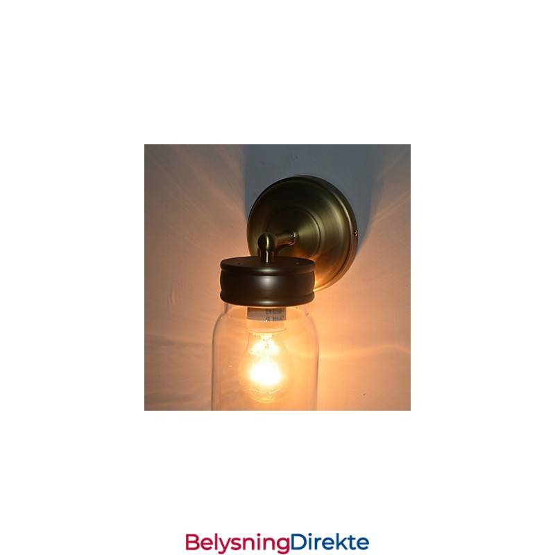 Rustikk Vegglampe I Flaskeform