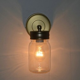 Rustikk Vegglampe I Flaskeform