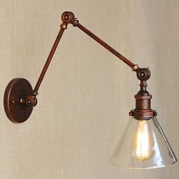Dekorativ Vegglampe I Jernholdig Middelhavslandsbykompleks