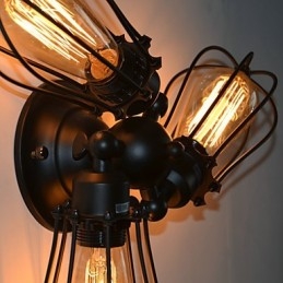 Mini-Vegglampe I Rustikt Metall I Hyttestil