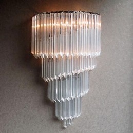 Vegglampe I Forkrommet Finish Med Krystallglassstrimler Og 3 Lys