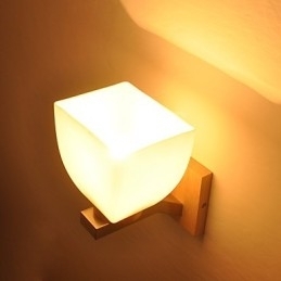 Enkel Vegglampe, Nattbordslampe Med Glassskjerm Og Heltre Til Soverom, Kommode, Stue, Babyrom, Studentrom, Salongbord, Bokhylle