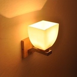 Enkel Vegglampe, Nattbordslampe Med Glassskjerm Og Heltre Til Soverom, Kommode, Stue, Babyrom, Studentrom, Salongbord, Bokhylle