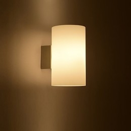 Glassvegglampe Med Metallbase Og Glassskjerm For Soveromslampe