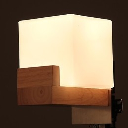 Enkel Vegglampe, Nattbordslampe Med Glassskjerm Og Heltre Til Soverom, Kommode, Stue, Babyrom, Studentrom, Salongbord, Bokhylle