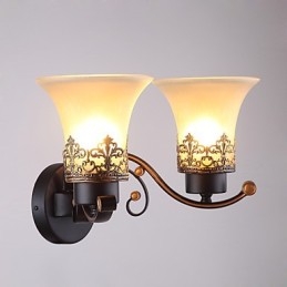 Dobbelthodet Amerikansk Landlig Vintage Vegglampe I Metall Med Glass For Kantine, Stue, Entré, Dekorer Vegglampe