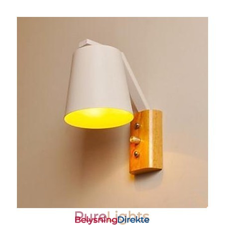 Kreativ Personlighet Varm Tre Jern Seng Lampe Bryter Med Nordisk Korridorstudie