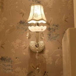 Klassisk Europeisk Stil Krystallvegglampe I Elegant Stil