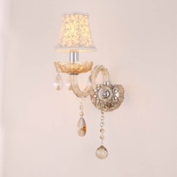 Elegant Krystallvegglampe I Europeisk Stil I Midtgangen