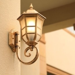 Europeisk Vegglampe I Retrostil Med Én Hode, Vanntett Vegglampe I Frostet Glass