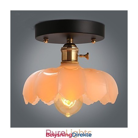 Innfelt Retrobelysning Lyser Taklampe I Glass