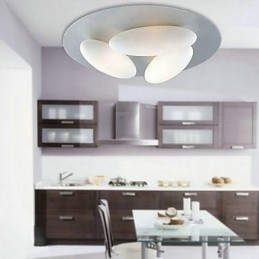 Naturinspirert Minimalistisk Taklampe Med Skjerm På 3 Egg