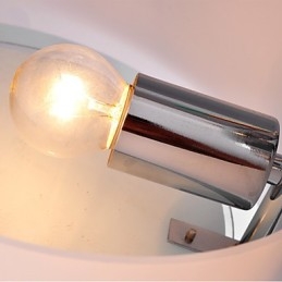 Moderne Samtidskrone I Metall Med Innfelt Montering